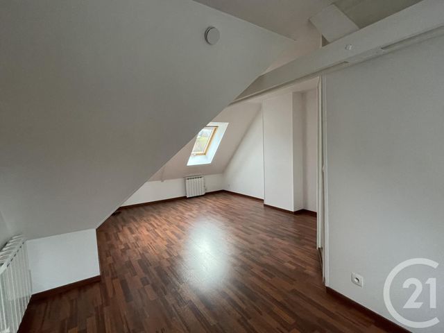 Appartement F2 à louer ST DESIR